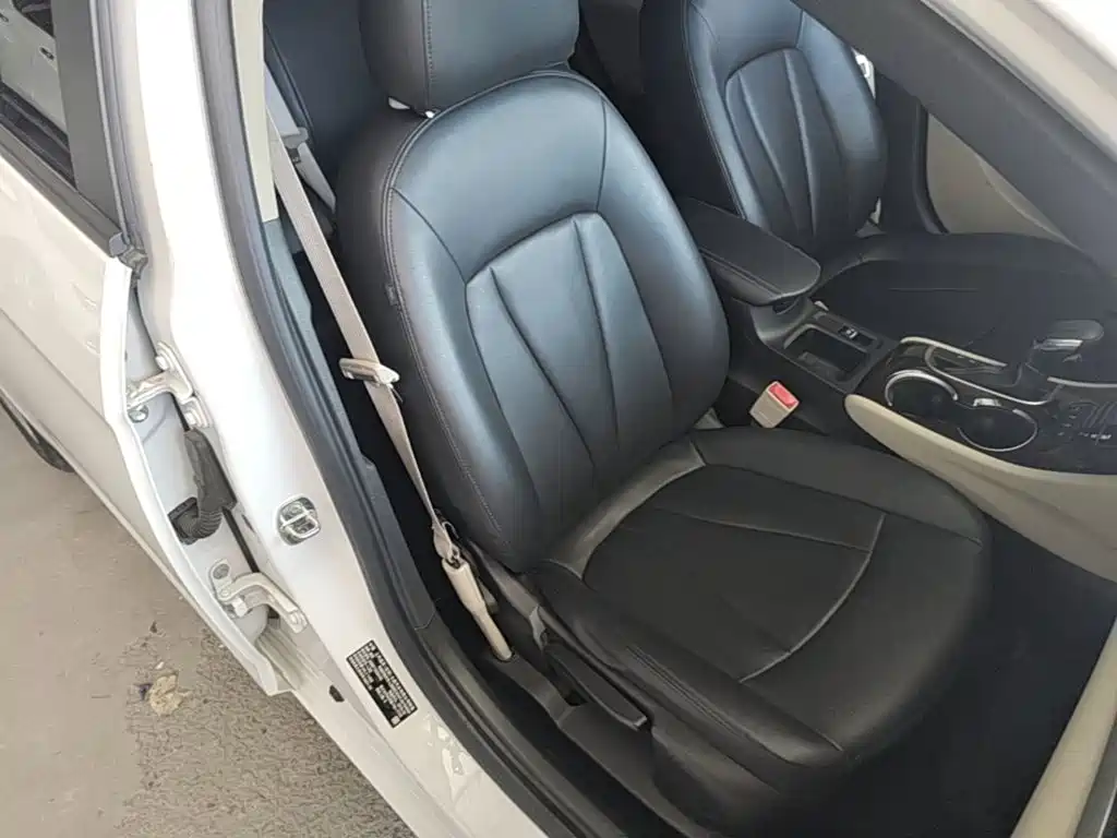 Buick Verano — миниатюра 25