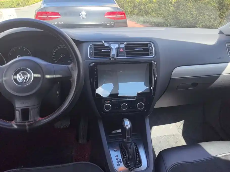 Volkswagen Sagitar — миниатюра 13