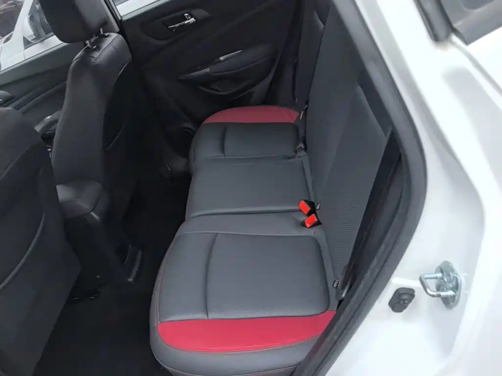 Changan CS15 — миниатюра 17