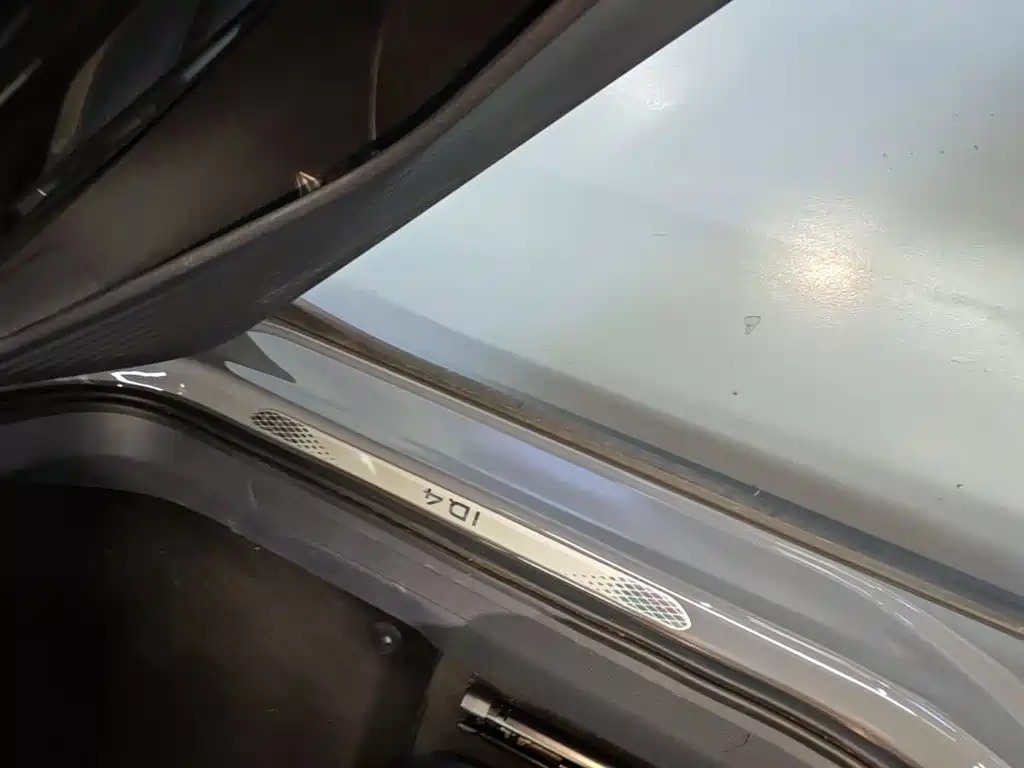 Volkswagen ID.4 Crozz — миниатюра 21