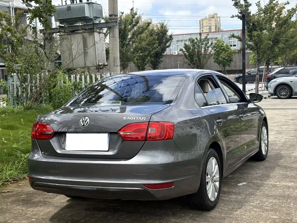 Volkswagen Sagitar — миниатюра 11