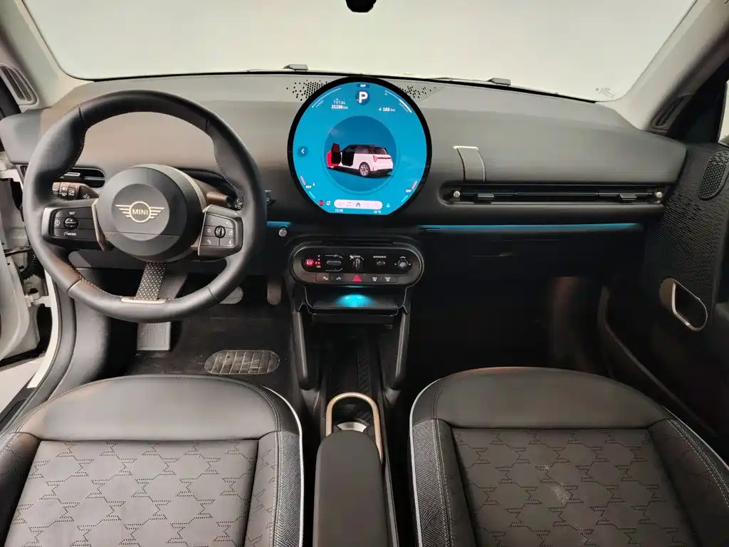 MINI MINI COOPER EV — миниатюра 8