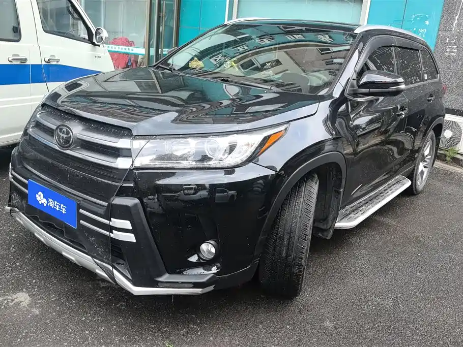 Toyota Highlander 2021