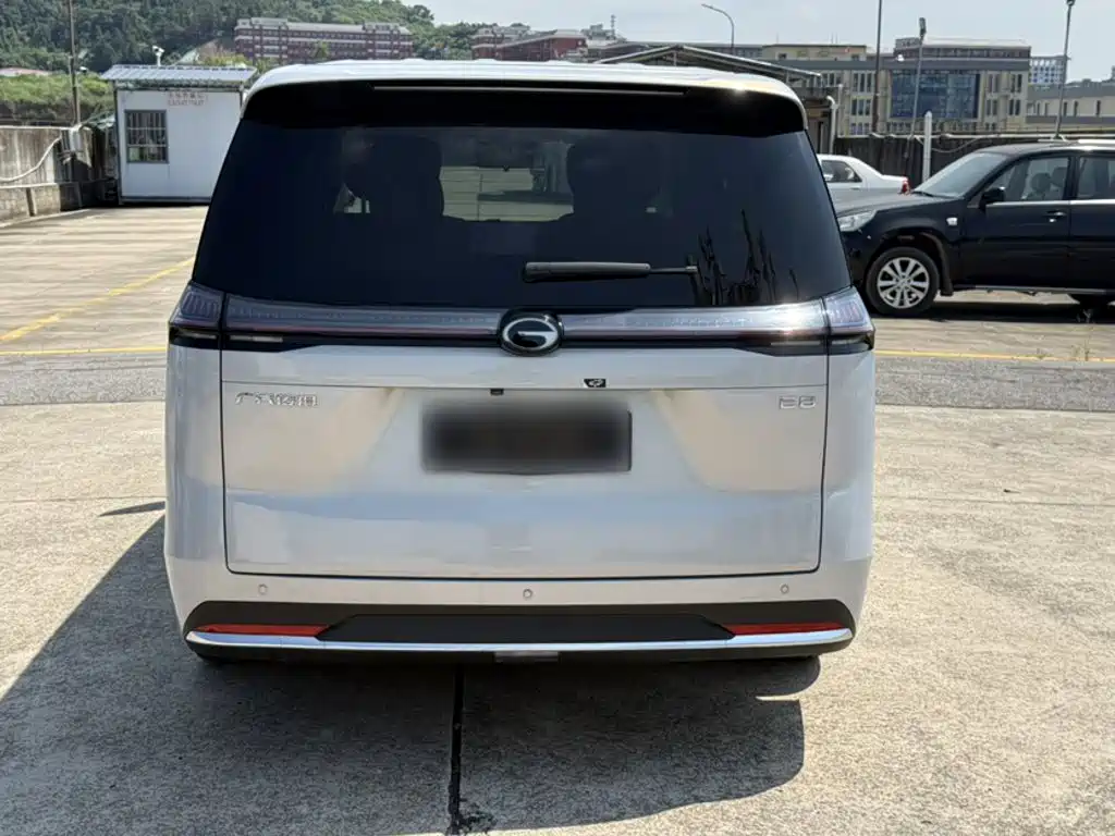 GAC Motor Trumpchi E8 PHEV — миниатюра 15