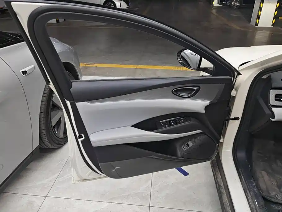 BYD Seal 06 DM-i Touring — миниатюра 7