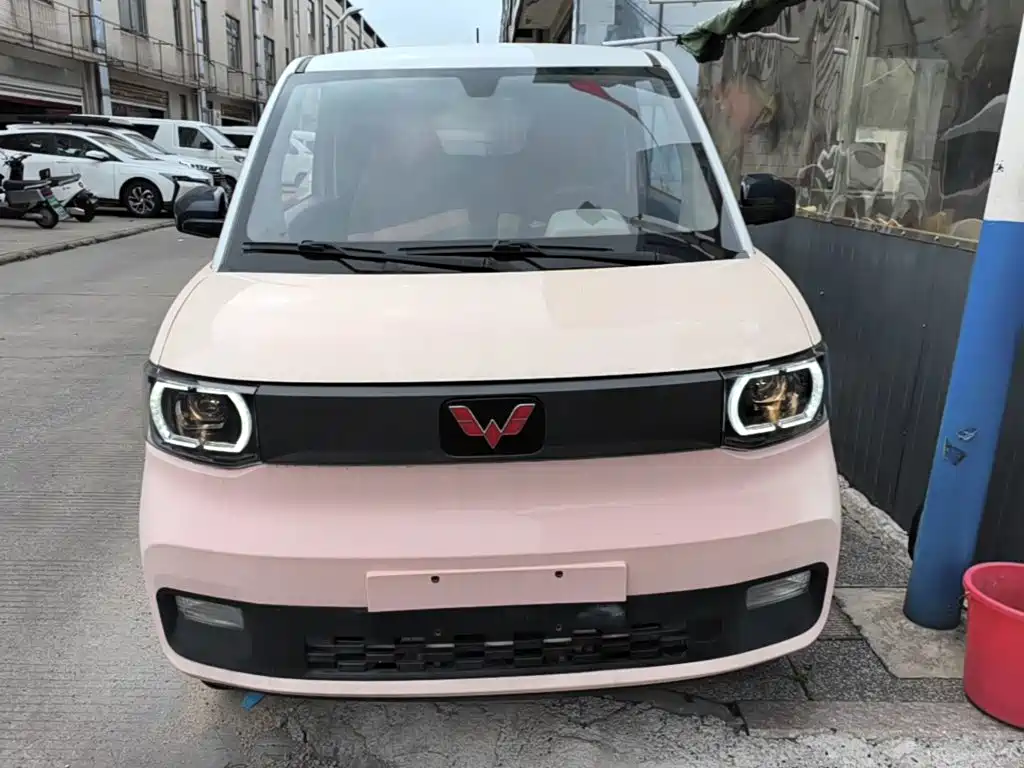 Wuling MINIEV — миниатюра 3