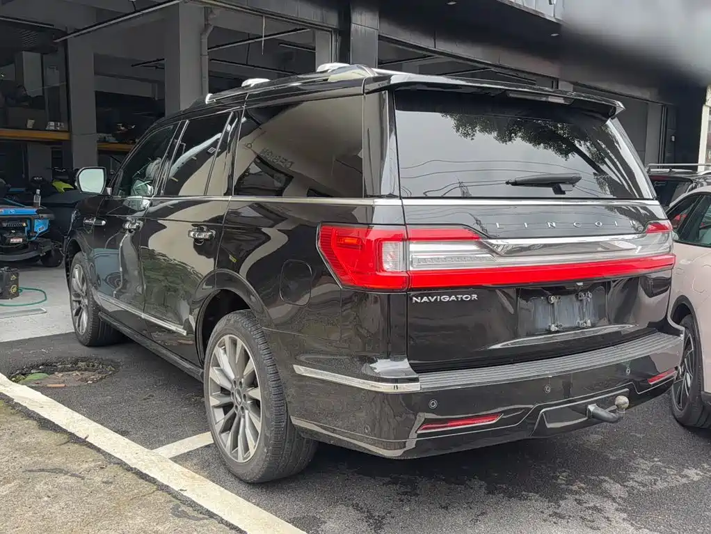 Lincoln Navigator 2019 3.5T VI