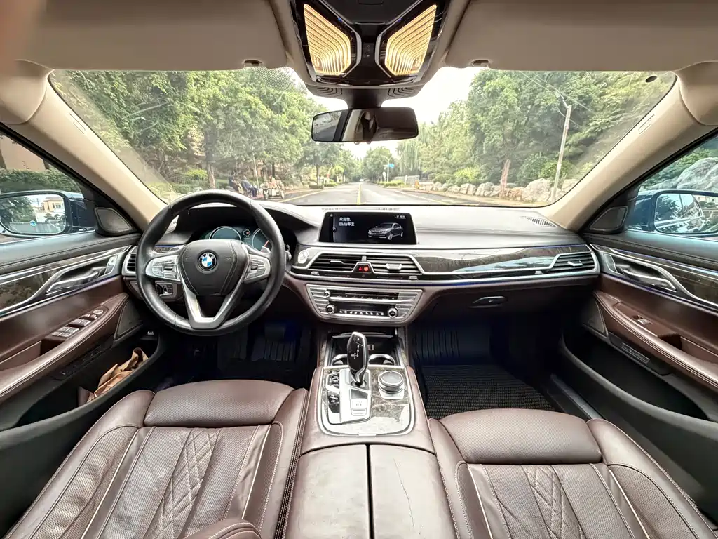 BMW 7 Series 7 2016 740Li Premium