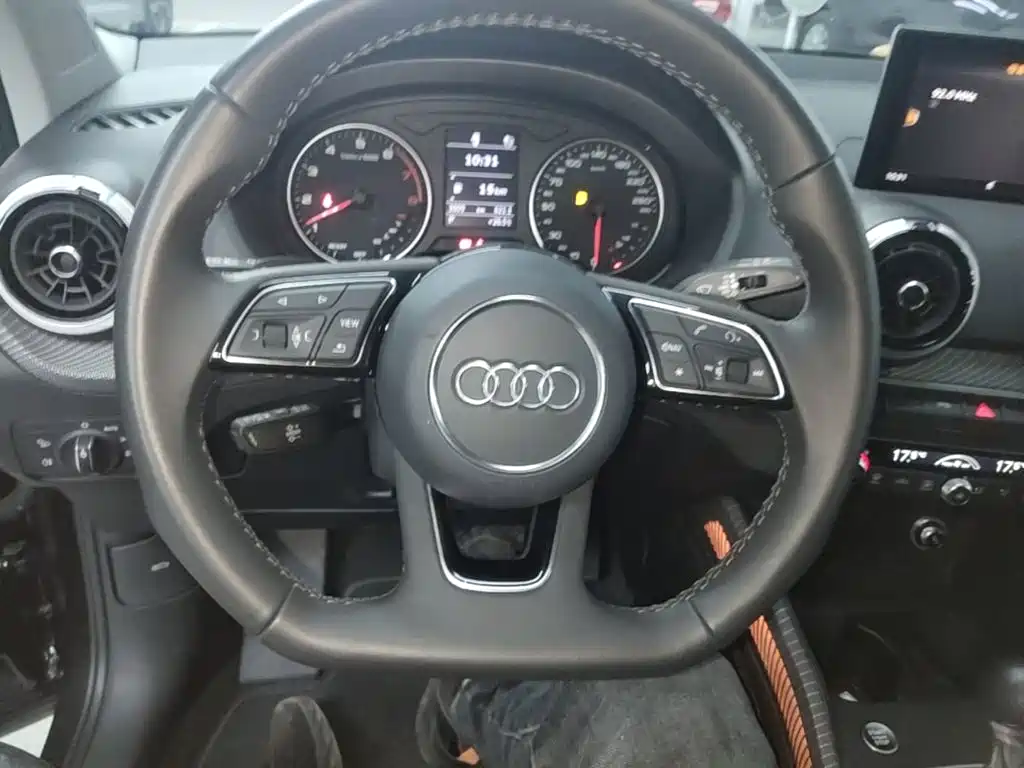 Audi Q2L — миниатюра 11