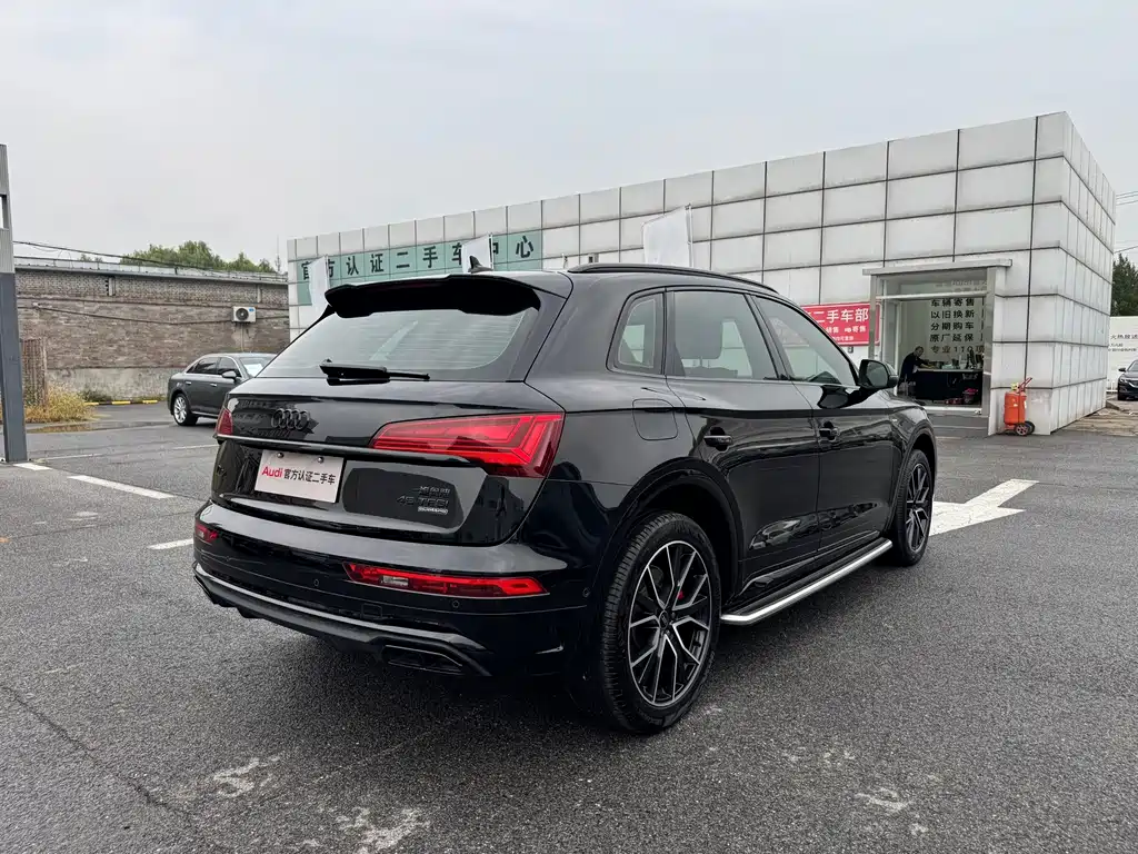Audi Q5L — миниатюра 5