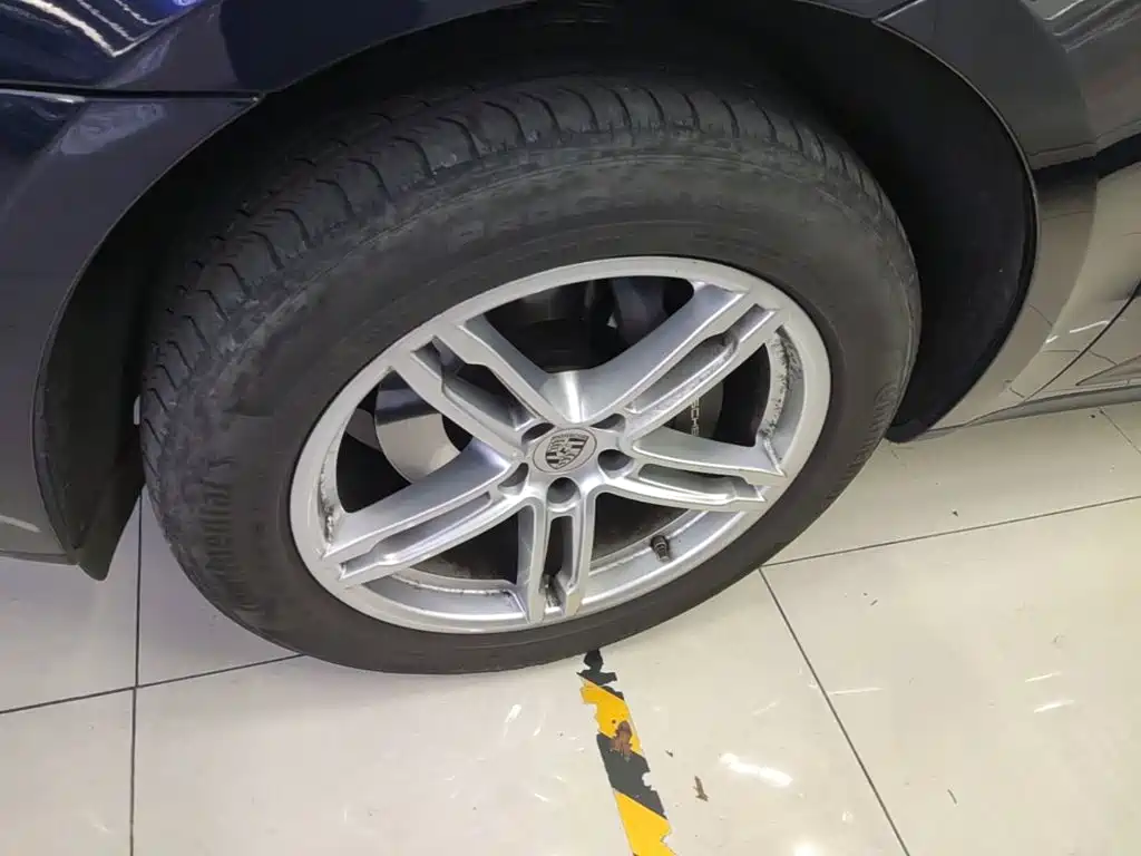 Porsche Macan — миниатюра 23
