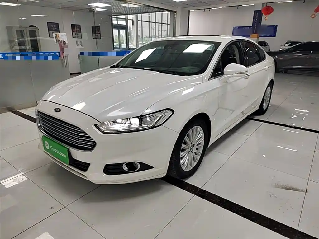Ford Mondeo 2015