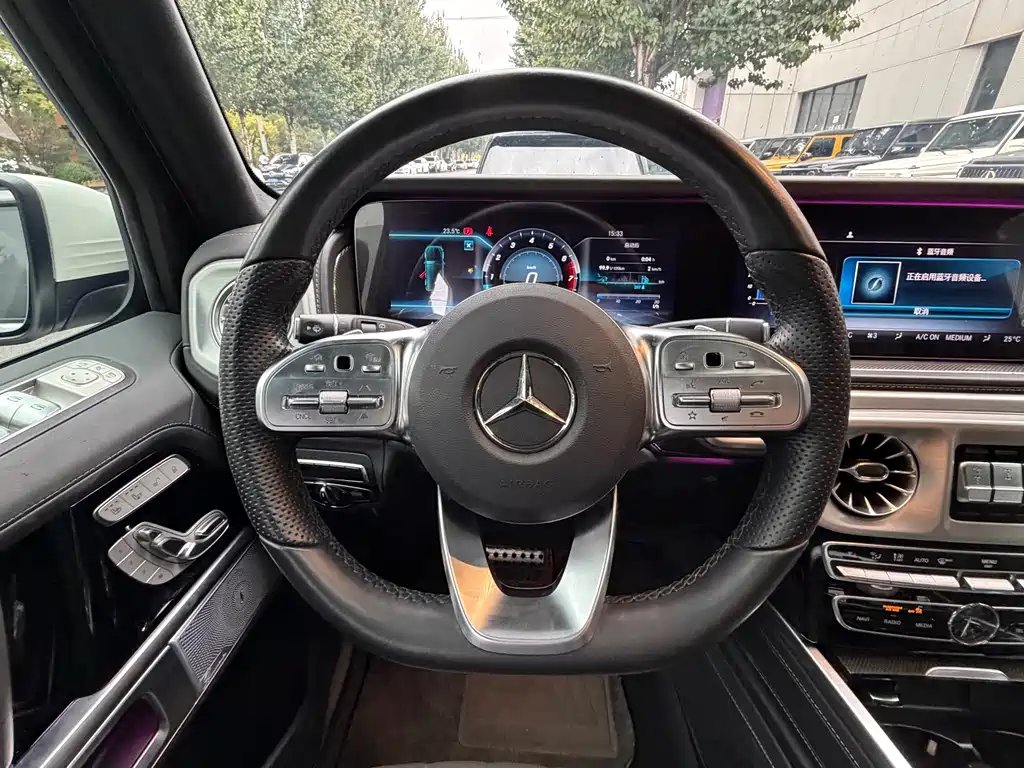 Mercedes-Benz G-Class — миниатюра 12