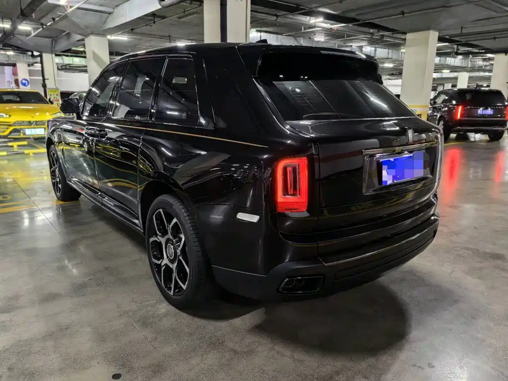 Rolls-Royce Cullinan — миниатюра 4