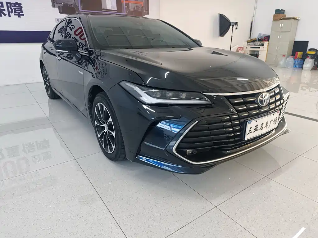 Toyota Avalon — миниатюра 3