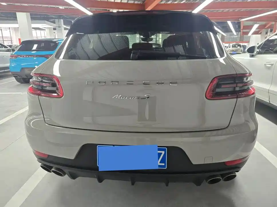 Porsche Macan — миниатюра 14