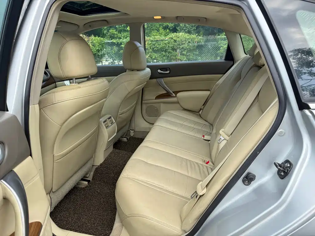 Nissan Teana — миниатюра 11