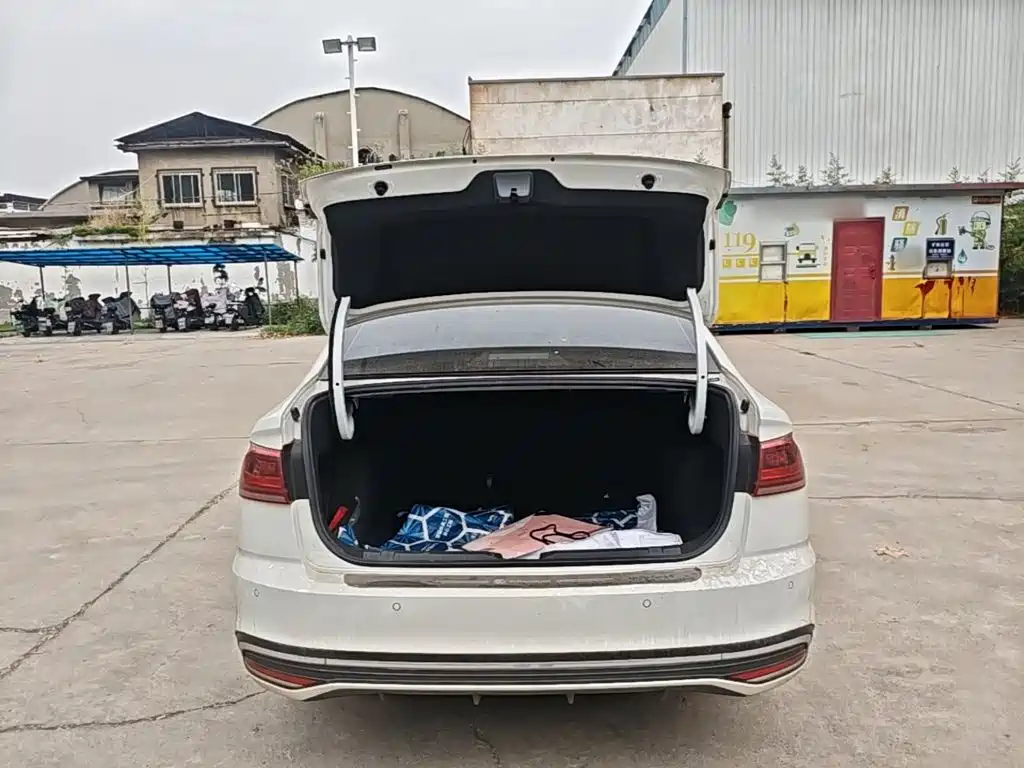 Volkswagen Bora — миниатюра 19