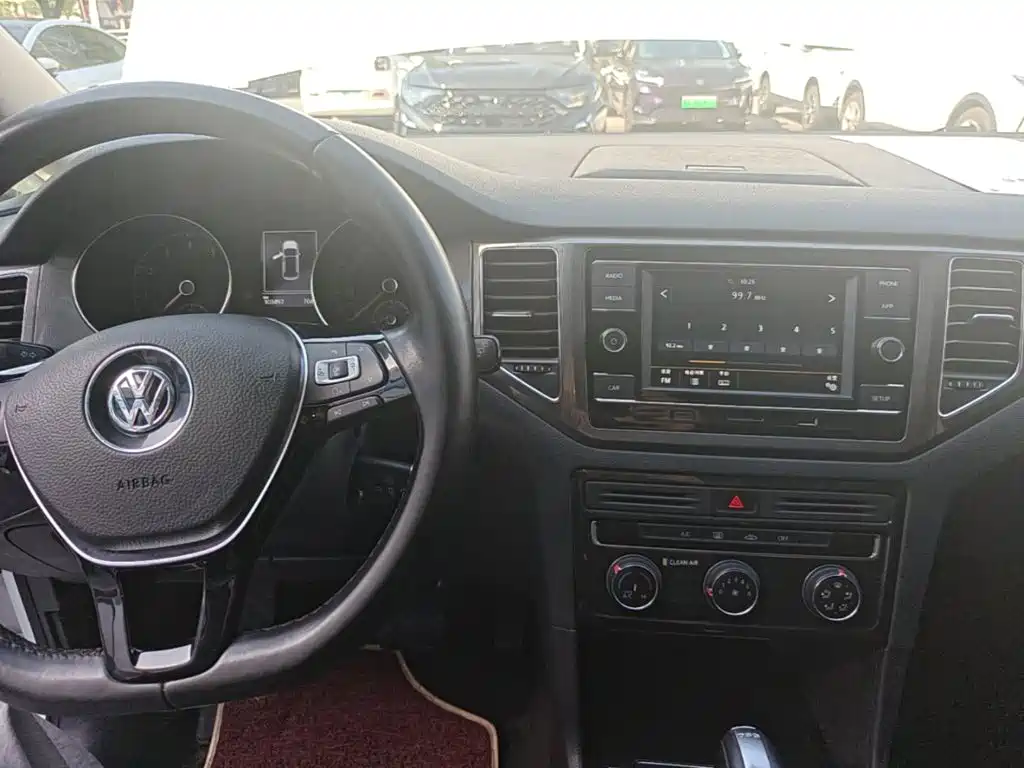Volkswagen Golf Sportsvan — миниатюра 10