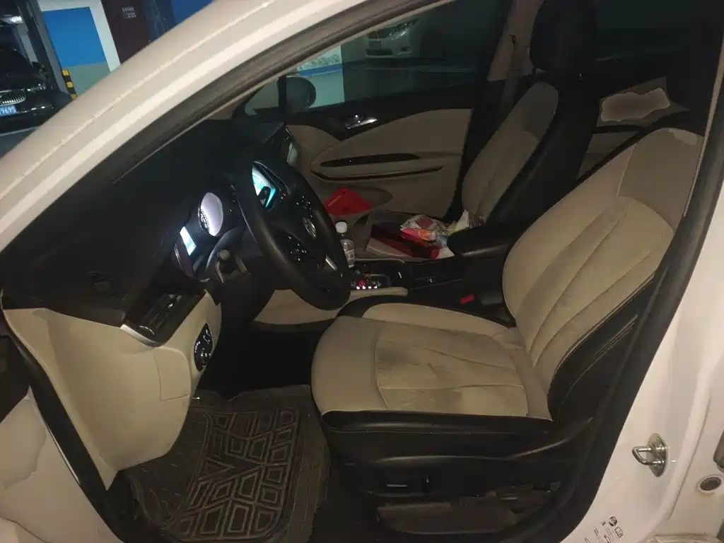 Buick Verano — миниатюра 11