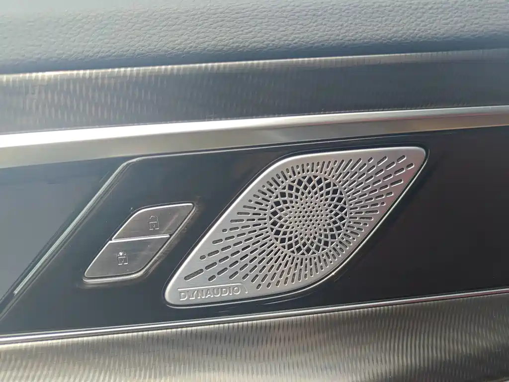 Hongqi Hongqi H6 — миниатюра 16