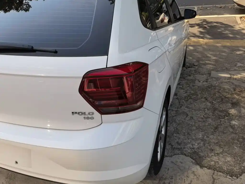 Volkswagen Polo — миниатюра 8