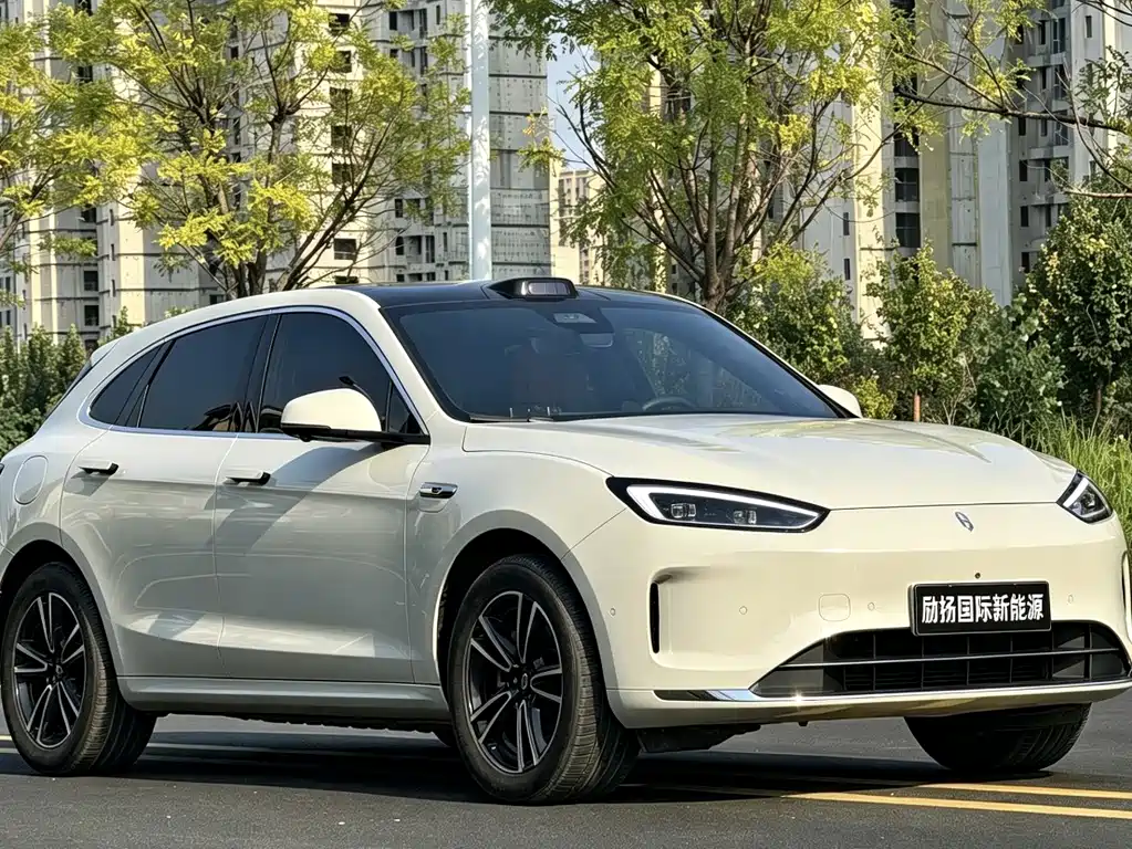 AITO AITO M5 — миниатюра 3