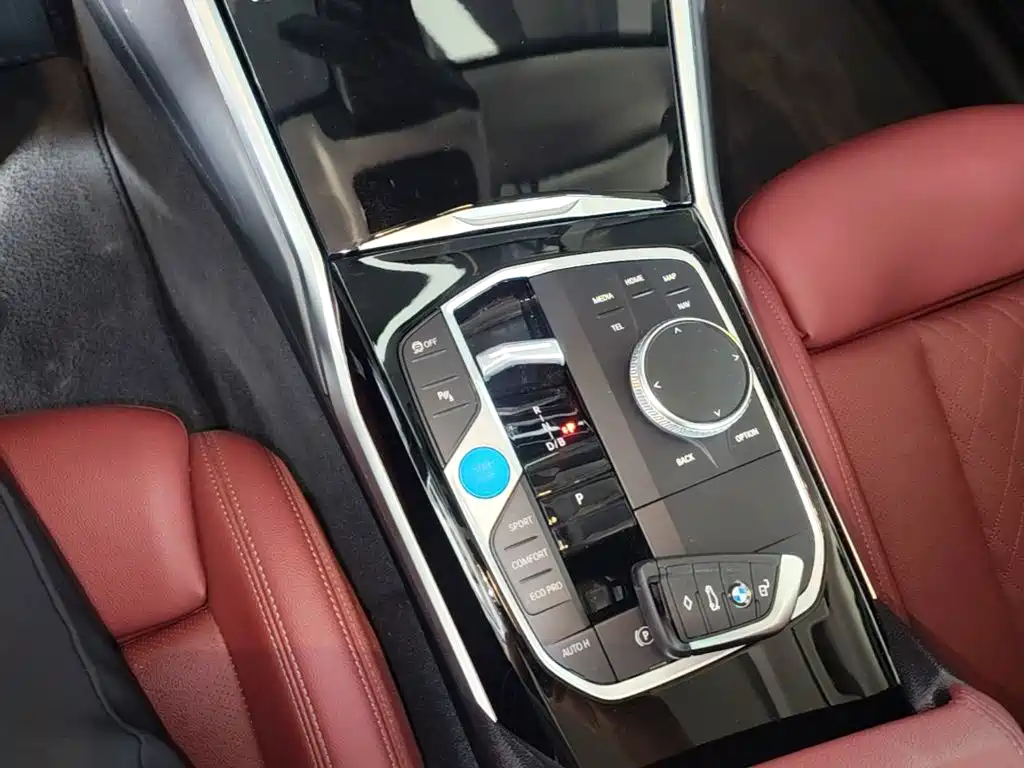 BMW i3 — миниатюра 14