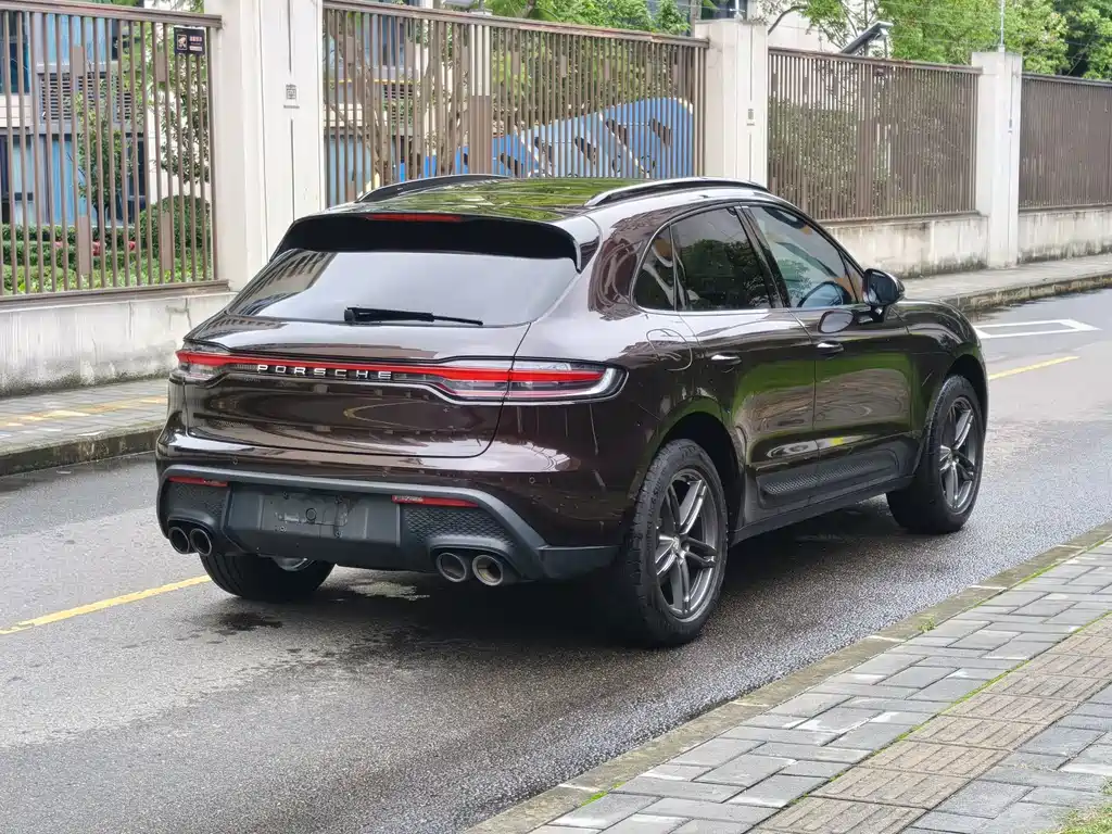 Porsche Macan — миниатюра 18