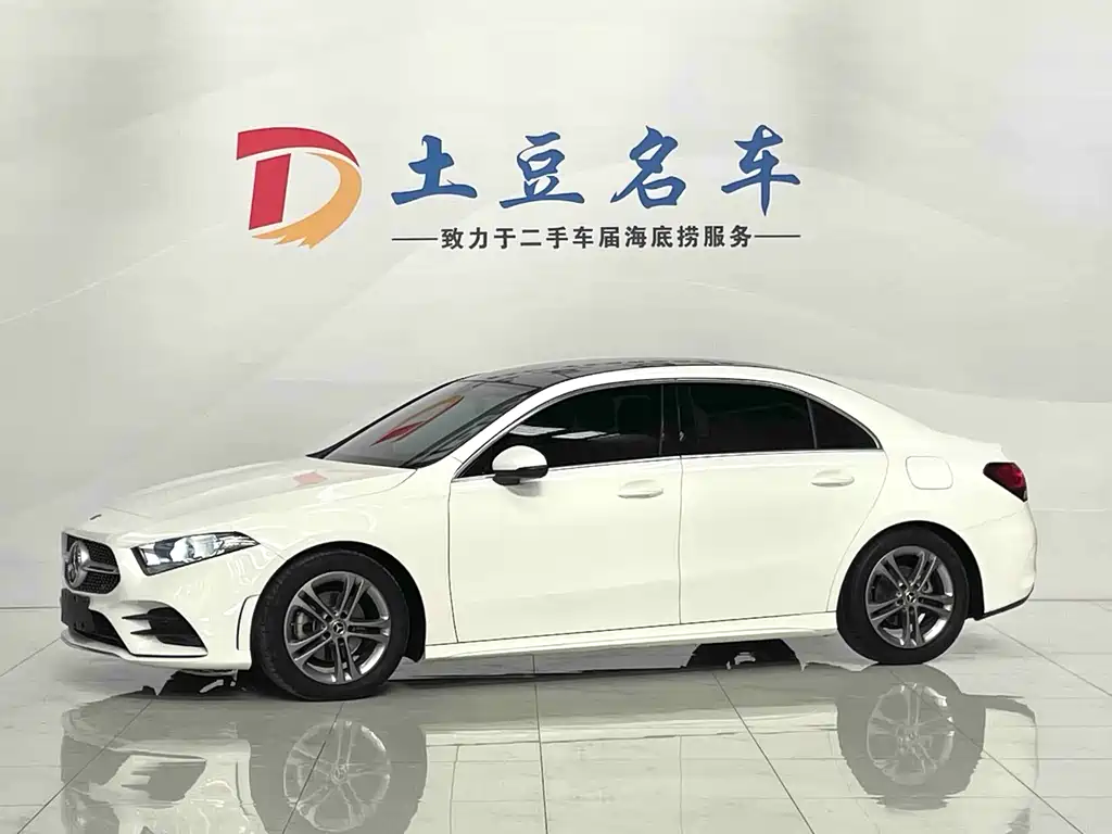Mercedes-Benz A-Class 2022