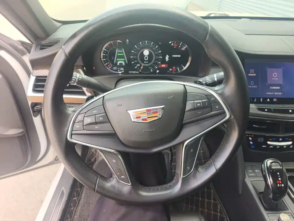 Cadillac CT6 — миниатюра 11