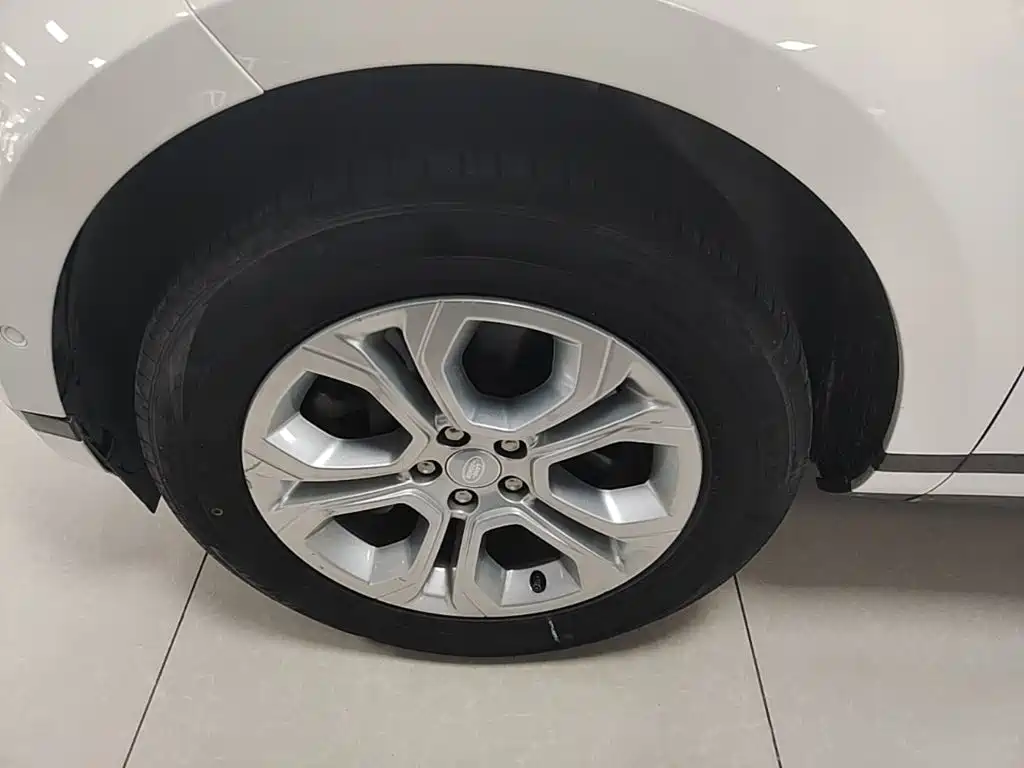 Land Rover Evoque — миниатюра 23