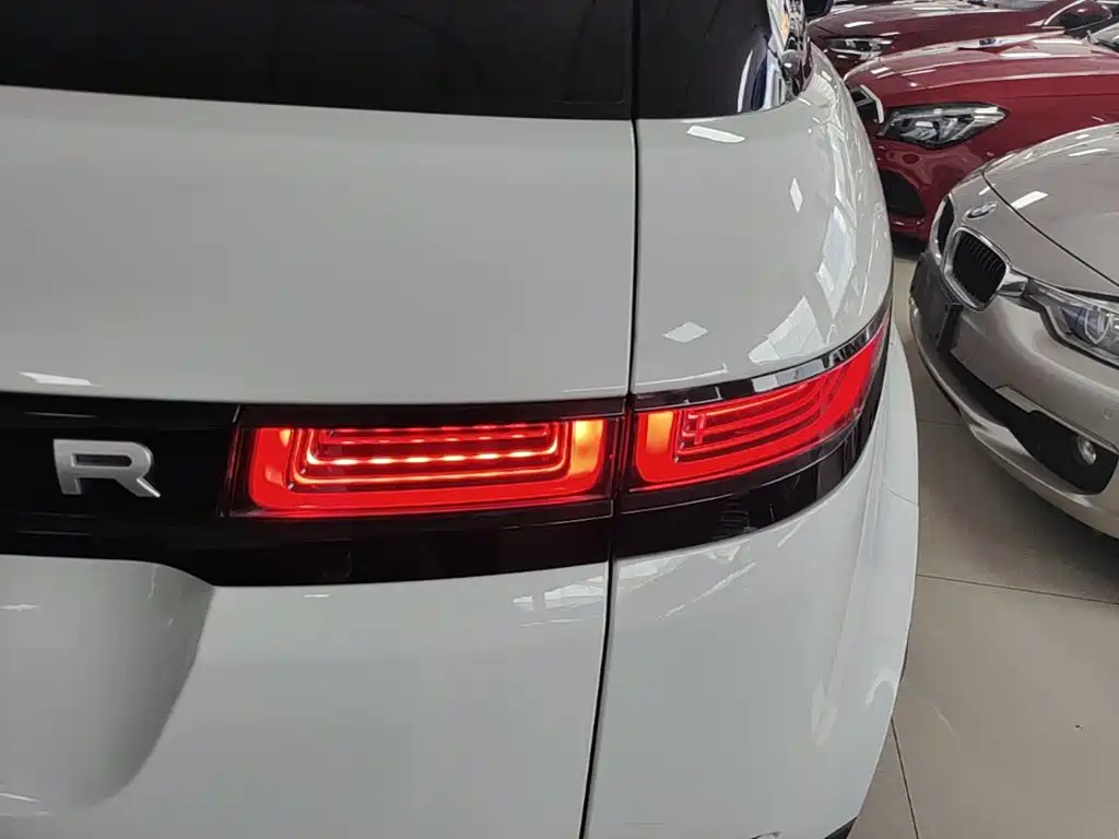 Land Rover Evoque — миниатюра 8