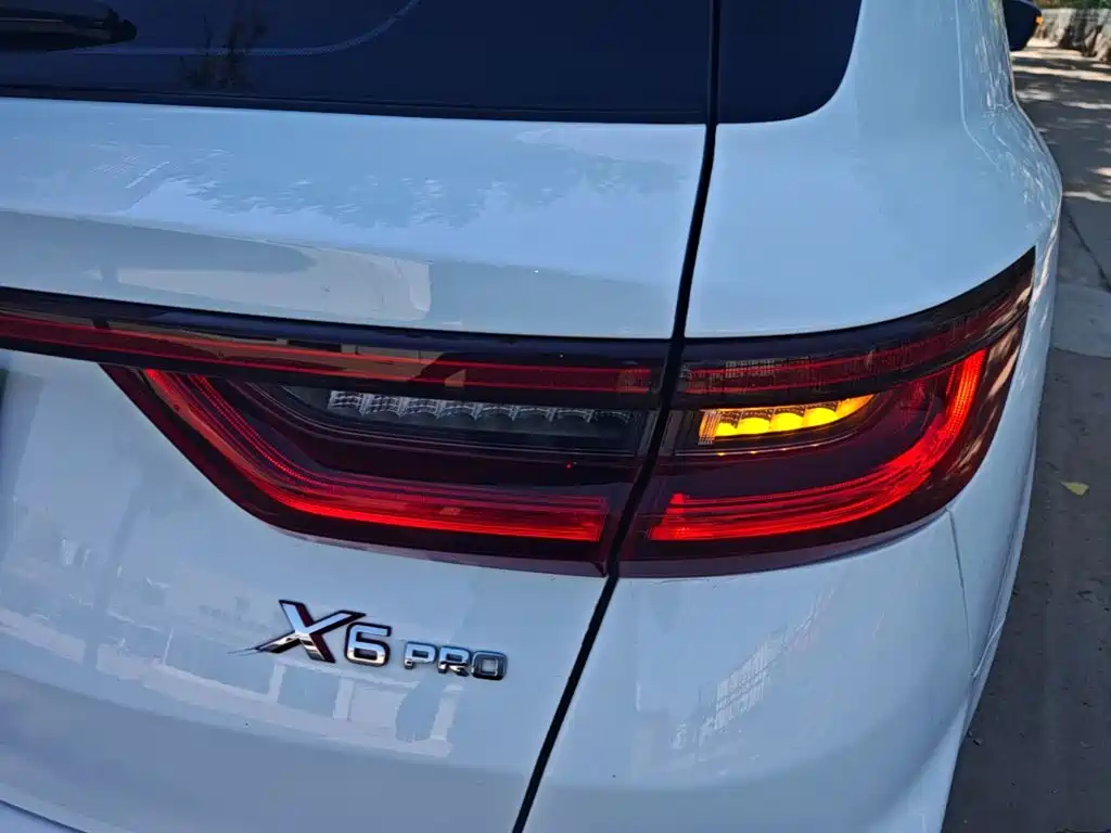 Geely Vision X6 — миниатюра 24
