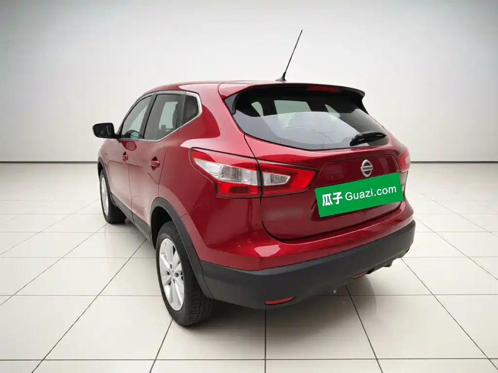 Nissan Qashqai — миниатюра 4
