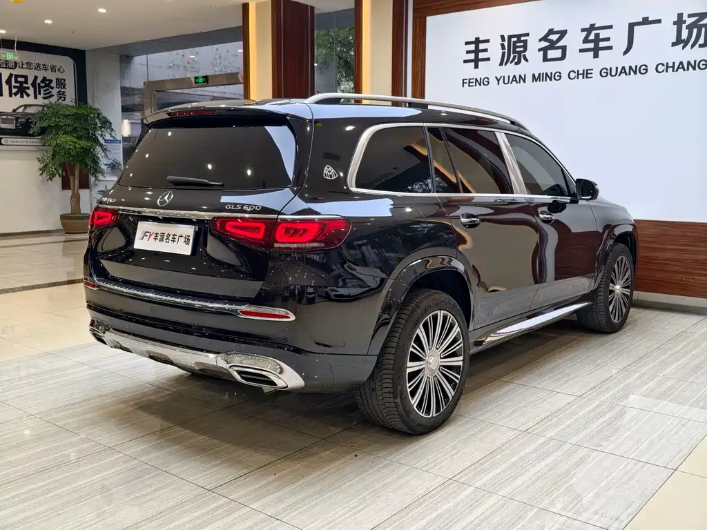 Mercedes-Benz GLS — миниатюра 29