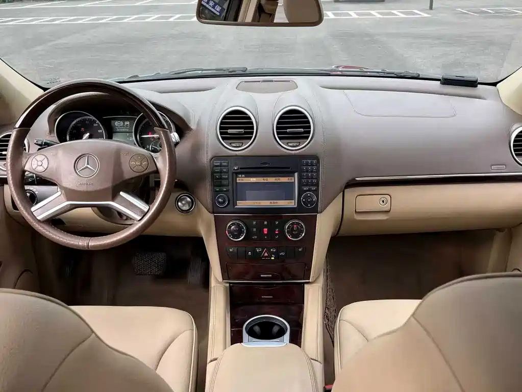 Mercedes-Benz GL-Class — миниатюра 4