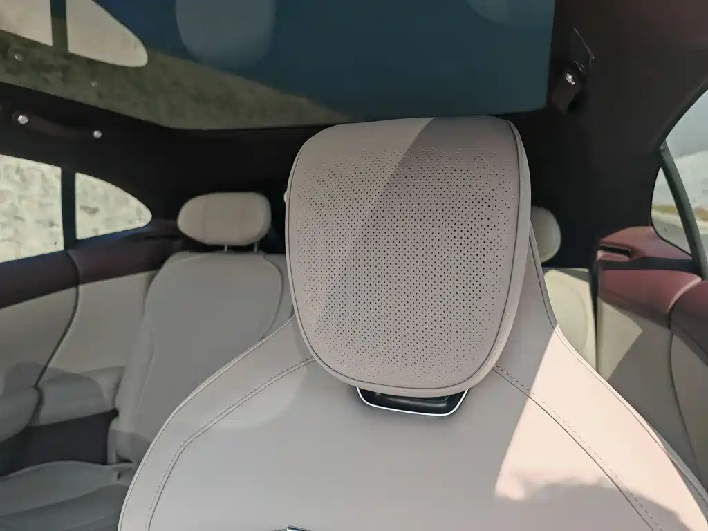 XIAOMI CAR XIAOMI YU7