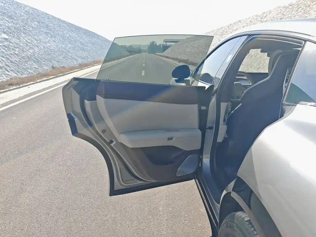 XIAOMI CAR XIAOMI YU7