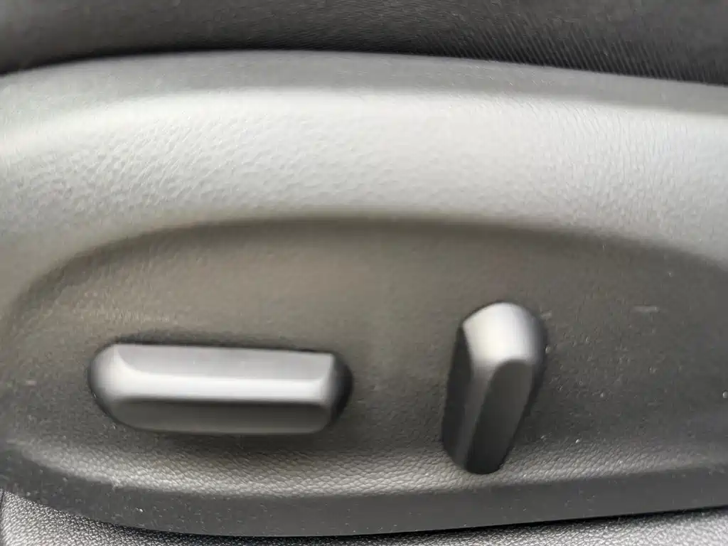 Buick Verano — миниатюра 23