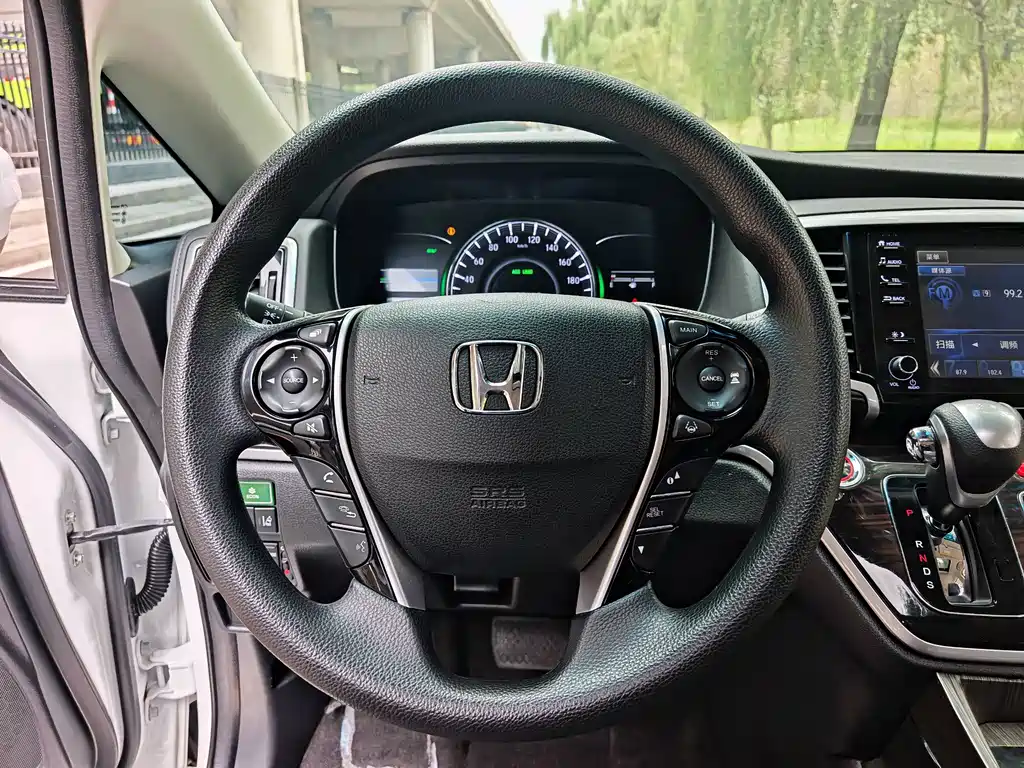 Honda Odyssey — миниатюра 8