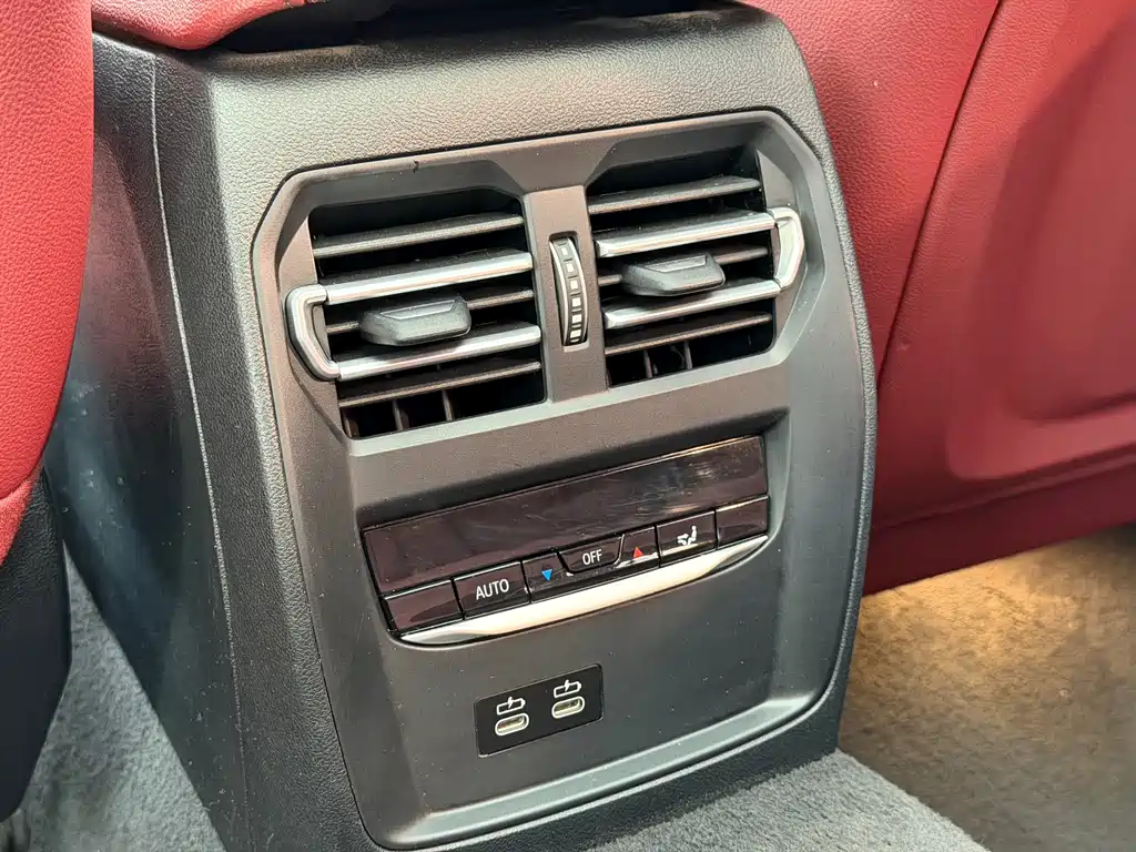 BMW i3 — миниатюра 12