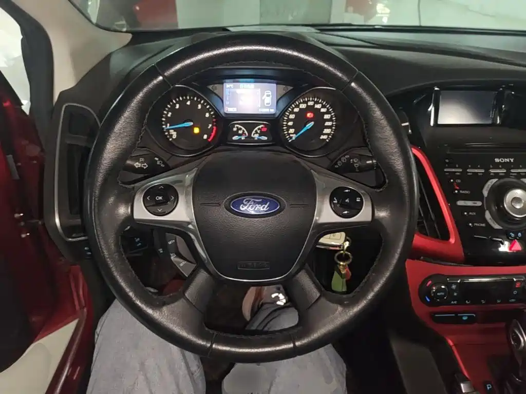 Ford Focus — миниатюра 11