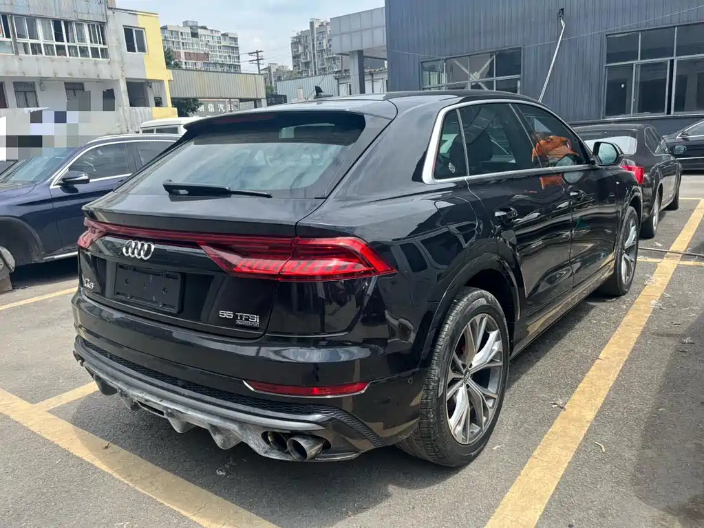 Audi Q8 2019 55 TFSI Premium