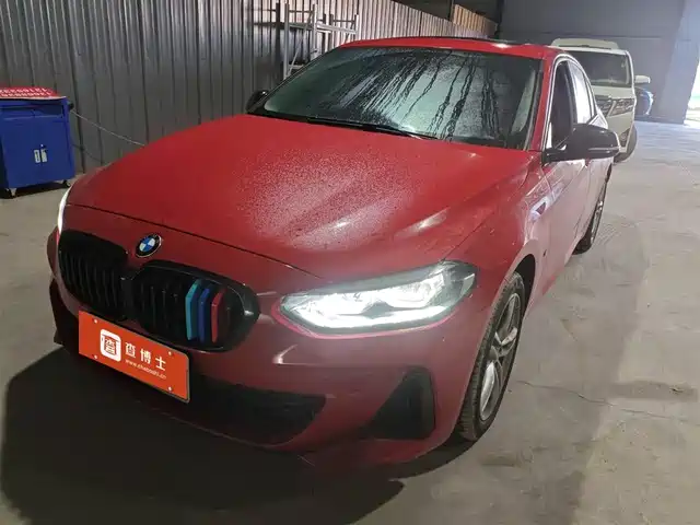 BMW 1 SERIES 2021