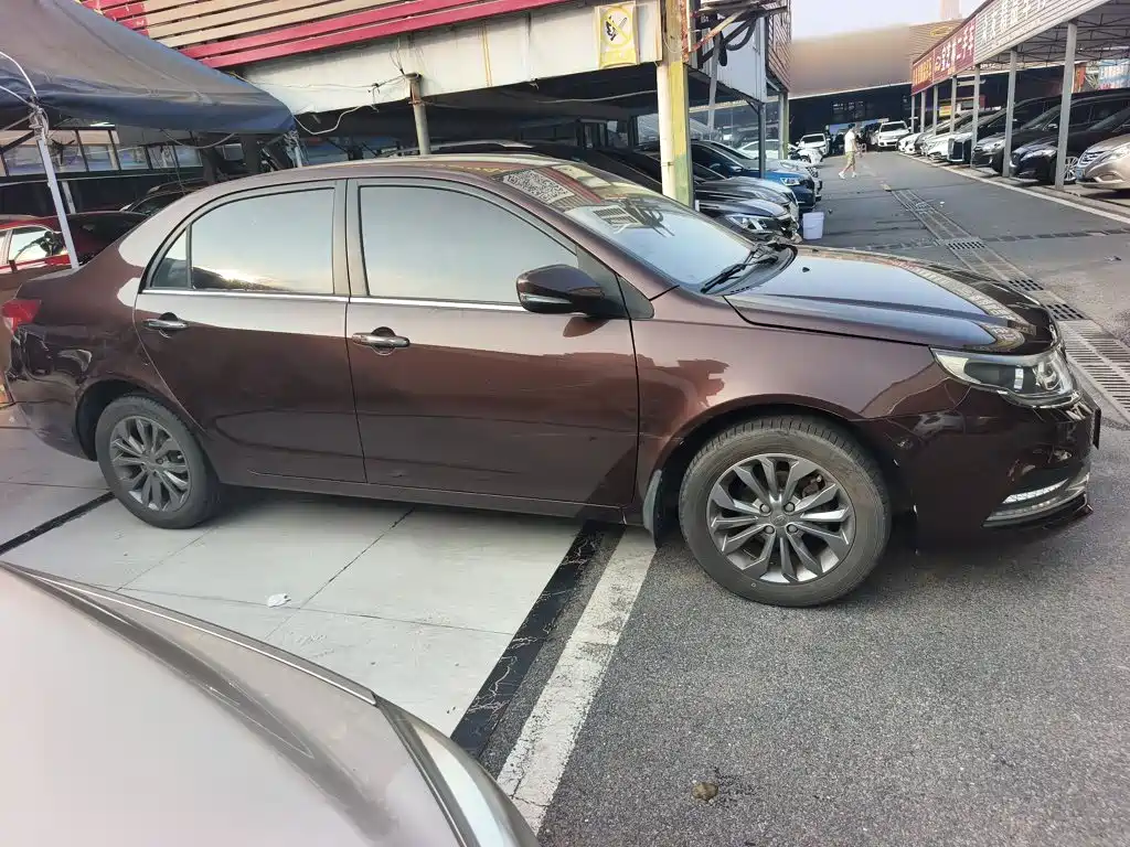 Geely Vision — миниатюра 5