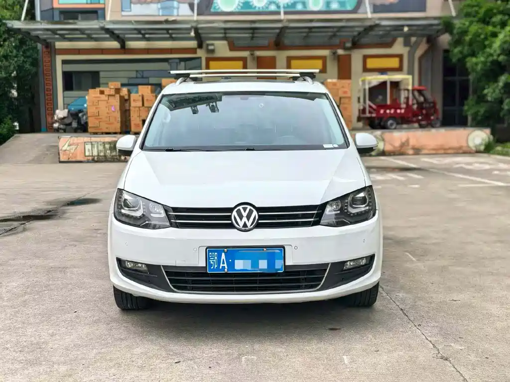 Volkswagen Xia 2016 380TSI 7 мест