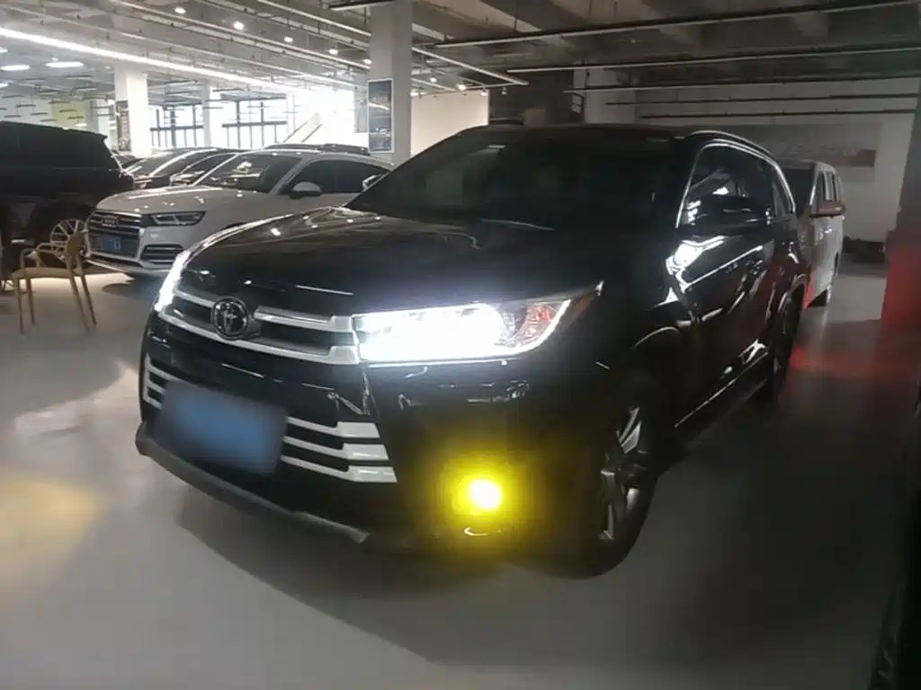 Toyota Highlander — миниатюра 2