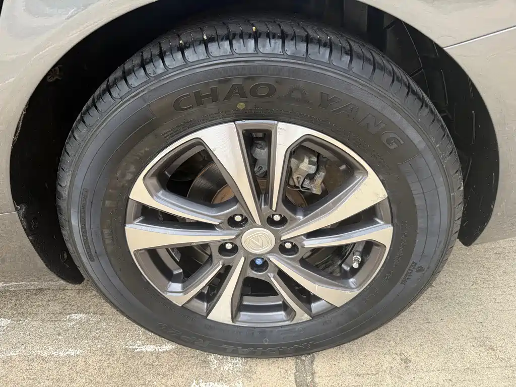 Changan Eado — миниатюра 10