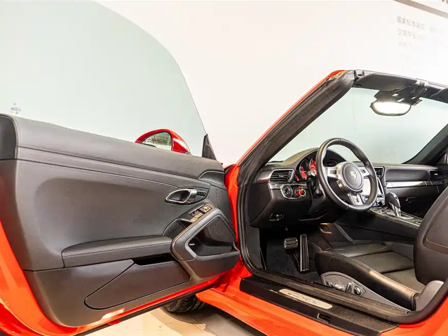 Porsche 911 2012 Carrera Cabriolet 3.4L